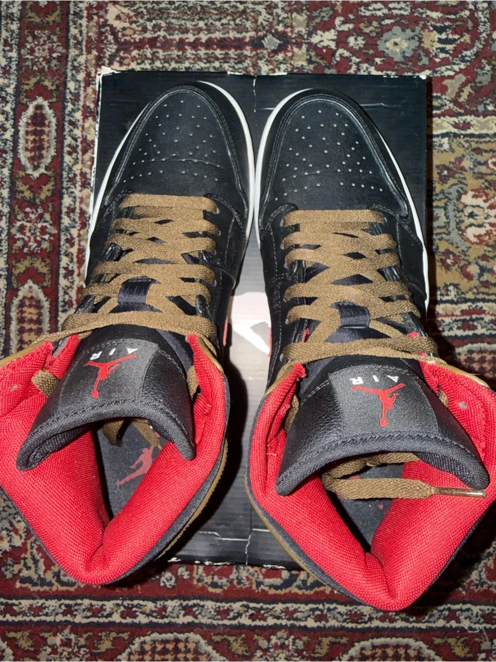 Jordan 1 Phat Black Red Olive